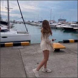 Eflortau431449's profile picture. 