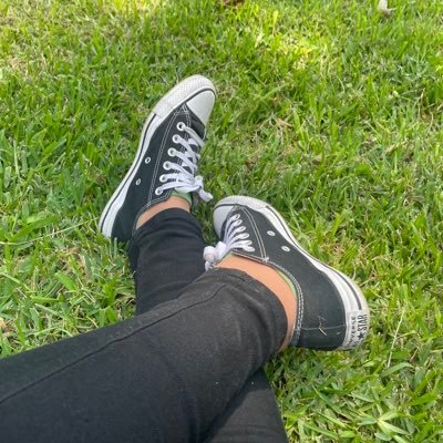 feetmebay's profile picture. 👠 Stepping into your fantasies 🌹 Fotos y videos personalizados disponibles 💸✨