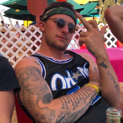 DanCashBags's profile picture. I’m rich, ur broke. If you’re reading this I already won. I am simply better than you. CLE til I die nigga 🌰