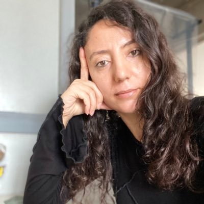 Heyv_777's profile picture. Ekmeği paylaşmak ekmekten daha lezzetlidir🌸 🦋
Biyologlar için sınır gökyüzüdür🧬🧫🔬
#homosapiens #biyolog #mamoste