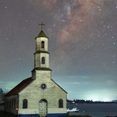 MaxiVicRuiz's profile picture. Chileno, orgulloso de mi país y defensor de la democracia. Orgullosamente de la U Católica.