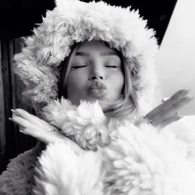 missdelicatie's profile picture. repost blog • moodboard