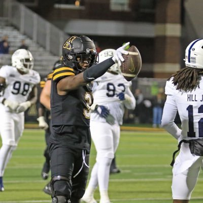 sambakeee's profile picture. #1 JUCO WR IN THE NATION | #4 ESPN JC50 (Full Qualifier)! https://t.co/iT2gRLONd4