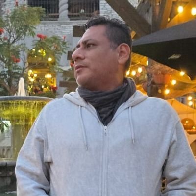 ramirezgaytanmx's profile picture. ¡papá, federista, chivahermano & packer!!  🔴⚪  #papato 😎 #raquetaarriba 🎾 #3deldia 🎙️☀️🗞️📻 #TropicoRadio #heraldodemexico