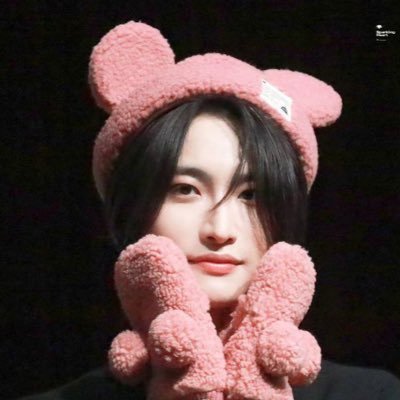 july ☃️ (17.3k) Profile