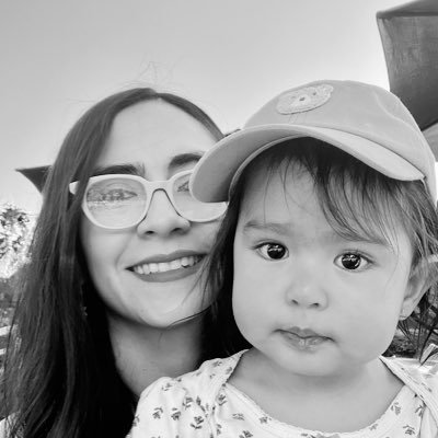 alexandrajg90's profile picture. Mamá de Julieta 🌸 | Profesora investigadora | 🌎 Ciencia Política y RI @CSocialesTec • @TecdeMonterrey | Country expert @vdeminstitute | Tweets are my own.