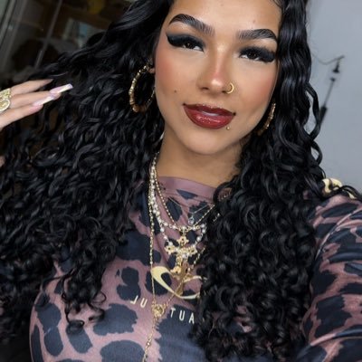 karenalencarr's profile picture. John vive 🥀🖤