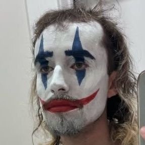 Listener_615's profile picture. He/Him|🇨🇱|19•multifandom⚠♡arte/musica• bad english, sorry•hip-hop/rap enjoyer in general