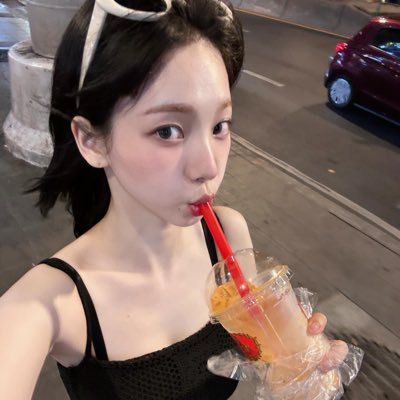 jeyoy5555's profile picture. #รีวิวให้นู๋ชาแนล วันๆอ่านแต่นิยายเก (fan account) ppkrit 🤍 firstone 🐰✨ ningning🦋