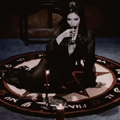 petit_mOOrt's profile picture. absolut vodka absolut heaven