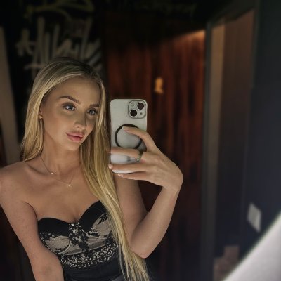 auror_stova's profile picture. Life’s mistakes often stem from inner conflicts🤷‍♀️ perhaps it’s best to pause and gaze out the window.🏆
...Personal opinion