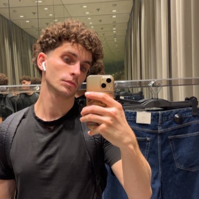 __matmat_'s profile picture. woo ah ! 🍎