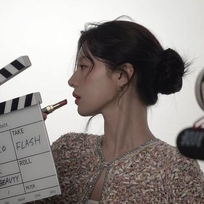 krutonsss1442's profile picture. 