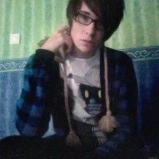 cwrsedcat's profile picture. this was the most fun I’ve ever had #dnptwt ˙𐃷˙