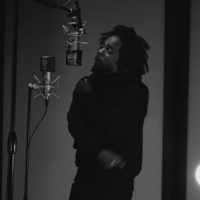 Hoodierae's profile picture. 青天響 | Good Kid Maad city | Lebron=🐐 #HereweGo #lebron Not affiliated with Lebron James.