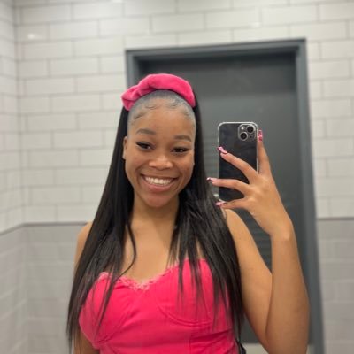 keitufr's profile picture. man united ❤️
orlando pirates 🖤