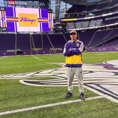 SkolMafia's profile picture. Family & Football