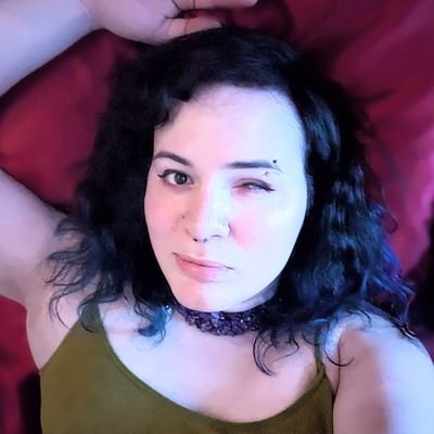 CaptAmazo's profile picture. The Official One-Eyed Trans Girl of Twitter.💕
 She/Her. MDNI. 🇵🇸