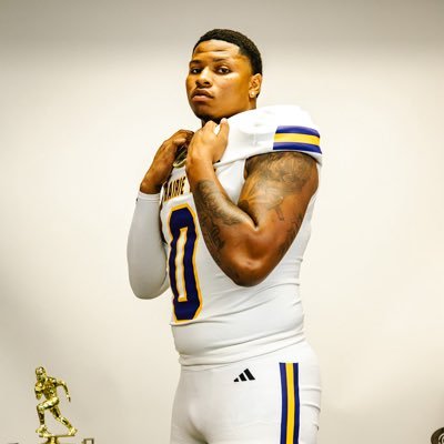 ozthegreat0's profile picture. TE at Trinity valley cc #19 / ncaa id : 2203470535