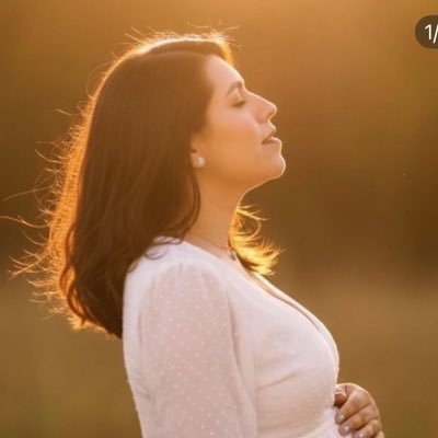 LaPollyMolly's profile picture. No siempre me la paso tuiteando, a veces duermo. Según yo, los 👽🛸 sí existen, la favorita de Dios ✨Mamá y esposa enamorada 🤍 fan de la F1 🏎