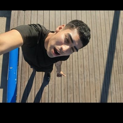 sinmemoriaaa's profile picture. ✌🏼🍉🌊🥵 bisexual, aveces subo  porno