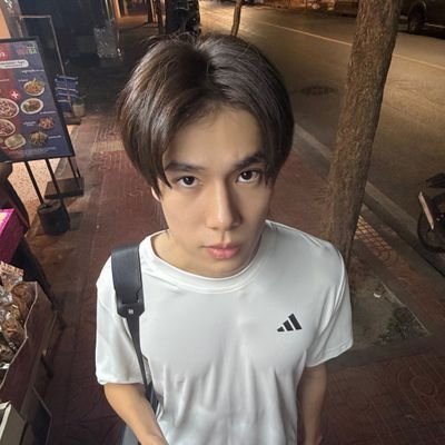 sAnches_THK's profile picture. PondPhuwin🧡🤍JoongDunk💛 
JOYLADA FOREVER
El FANCON me dejo llorando y amando a PondPhuwin 🇧🇴