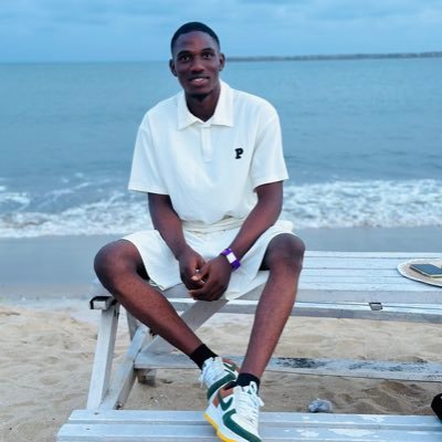 maleekberry12az's profile picture. Mechanical Engr.| Cybersecurity | Forex trader 📈 | Financial Analyst |Arsenal 4ever ❤️