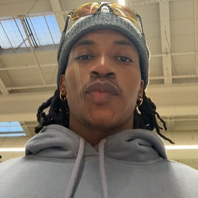 Ahvk_07's profile picture. 