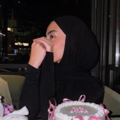 beyzaishere_'s profile picture. 7/24 açık profil