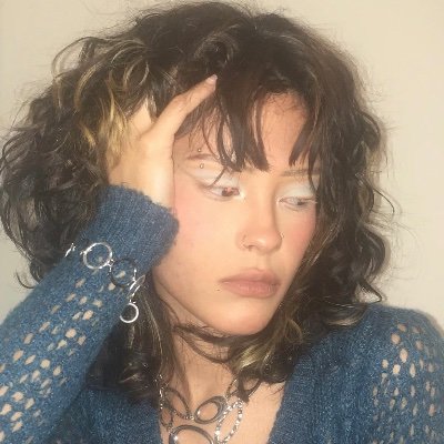 2hachiko's profile picture. lucky girl