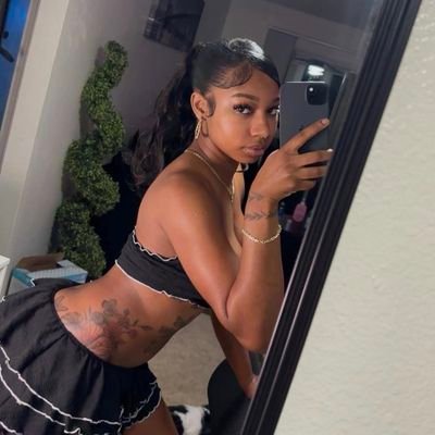 basil_Sranker's profile picture. fan page