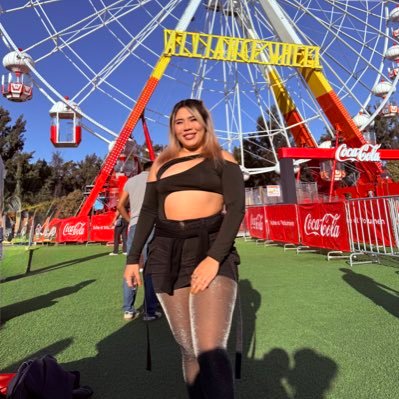 extssy_modell's profile picture. Mucho texto