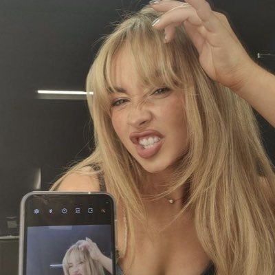 GETlTWRONG's profile picture. 