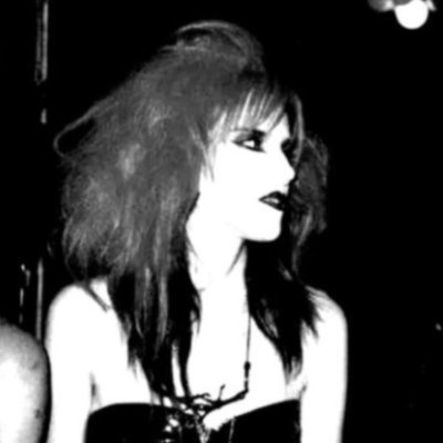 hypocrobratz's profile picture. i don't play about spiritbox

dctwt/buffytwt account - @sandmanpilled