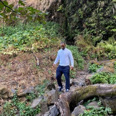 2tlsj2's profile picture. Alive...Belief...food, Js.  📷2tlsj2  👻Ter $