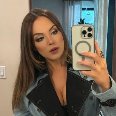 julianblackthnr's profile picture. ✧ RBD • livros • séries • F1 ✧