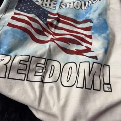 WLKeua5's profile picture. Female, love outdoors, music, horseback trails, aiding others, children,causes. for Down Syndrome, Shiners, Boulder Crest, Earth, Mars… ER