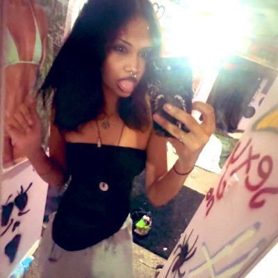 jeffbucklykys's profile picture. ✵utterly unforgettable✬ (edtwt)