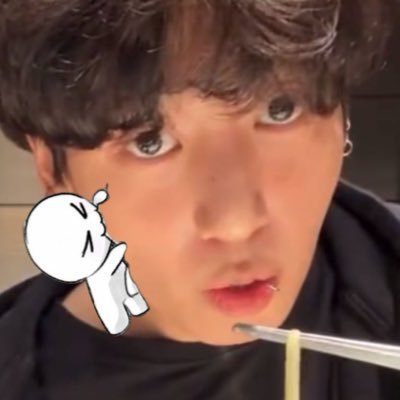 rewindkoo's profile picture. jungkook yearner ᥫ᭡ for my angel boy #정국