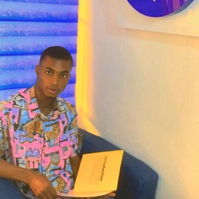 Tioluwalope73's profile picture. ✨ CEO/ FOUNDER OF GADGETS HUB ✨ Gadgets that define lifestyle. 💻 ✨ Journalist shaping narratives 📰 ✨ Purpose-driven. Culture-fed. Limitless ✨