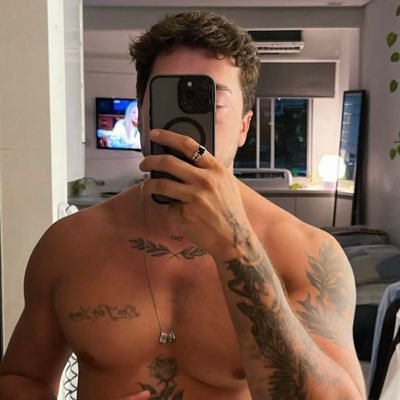 TequileiroV's profile picture. 