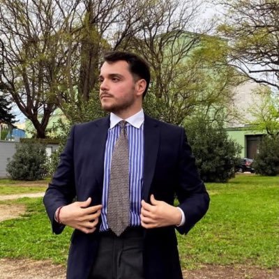 mabernalsanchez's profile picture. 🇪🇸JEREZ-SEVILLA ⚖️ Abogado | 👨🏽‍💻 #compol y RRSS | Historia, cultura y cofradías 💻 IG: @bernimiguel