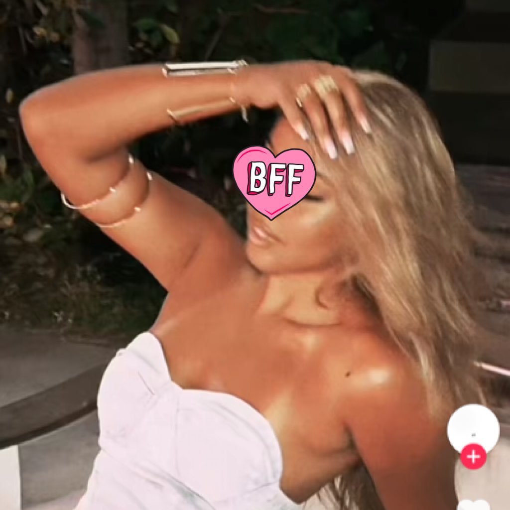 paslaa211's profile picture. Pas la vrai vie