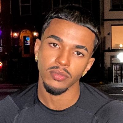 Giannrss's profile picture. 𝗦𝗼𝗺𝗲 𝗼𝗳 𝗮 𝗖𝗮𝗿𝗶𝗯𝗯𝗲𝗮𝗻 𝗯𝗼𝗶𝗶𝗶..   sc: gi.nrss