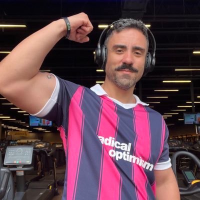 gutonce's profile picture. Madonna, Beyoncé, Bad Bunny, Little Mix e Jonas Brothers /
Body builders e gym / 
Cultura pop.