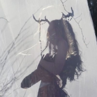 fIybitch's profile picture. 🃓(fear✫love)🂾