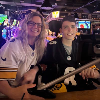 KimJFlanders's profile picture. Steelers, Disney, collect sports cards and attend concerts w/ J!