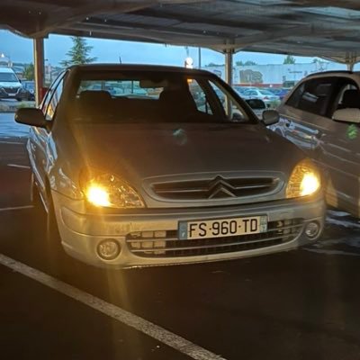 Noahjng90's profile picture. 