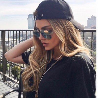 Leylaywn's profile picture. 