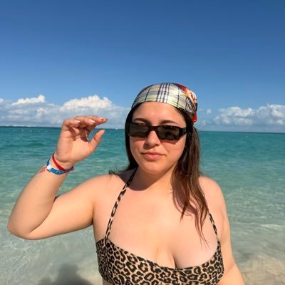 valenycerati's profile picture. de⚡︎tino